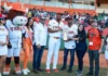 Eloy Jiménez recibe el premio Jugador Má Valioso del Round Robin